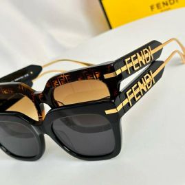 Picture of Fendi Sunglasses _SKUfw57302934fw